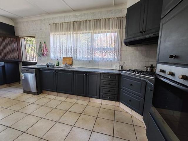 3 Bedroom House in Vanderbijlpark SE1