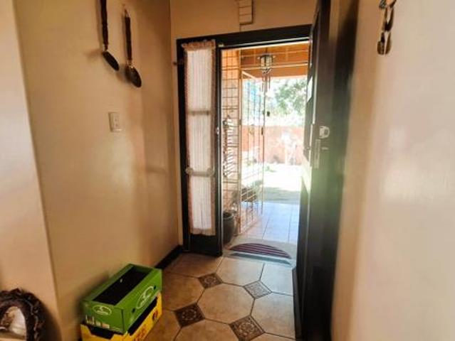 3 Bedroom House in Vanderbijlpark SE1