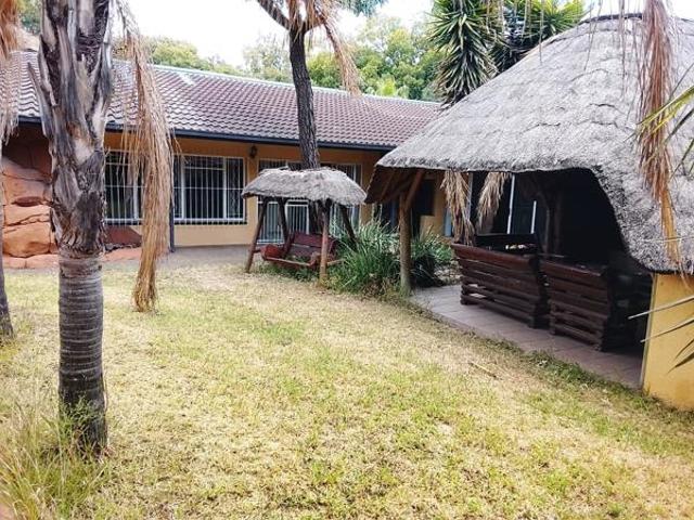 3 Bedroom House in Vanderbijlpark SE1