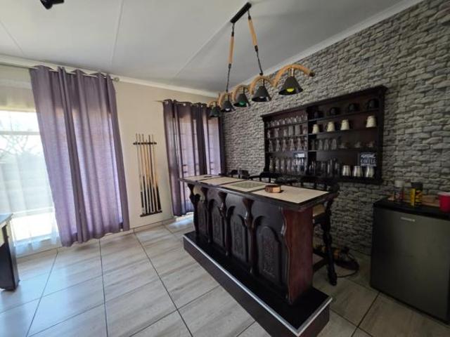 3 Bedroom House in Vanderbijlpark SE2