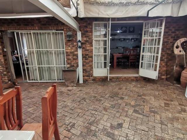 3 Bedroom House in Vanderbijlpark SE3