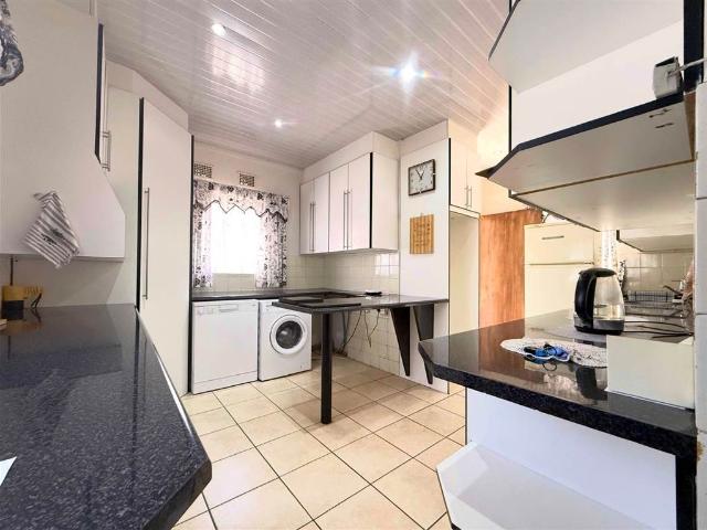 3 Bedroom House in Vanderbijlpark SE