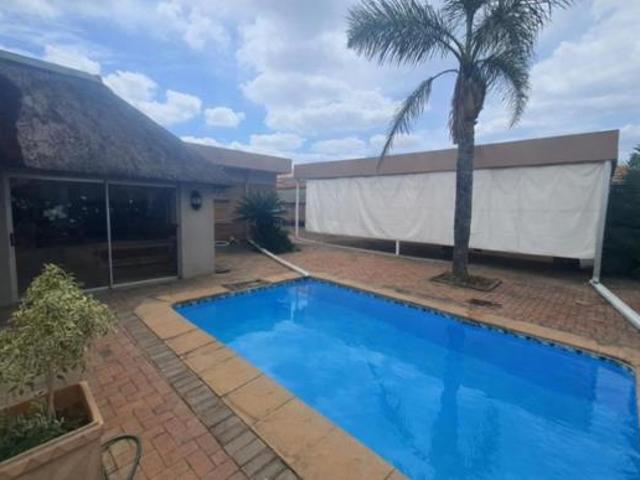 3 Bedroom House in Vanderbijlpark SE
