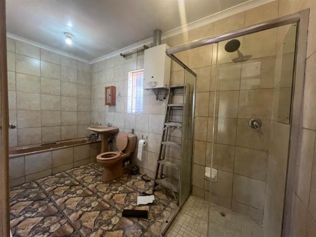 3 Bedroom House in Vanderbijlpark SE