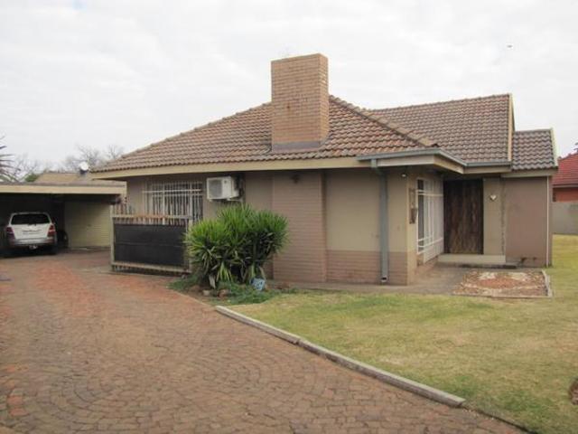 3 Bedroom House in Vanderbijlpark SW1