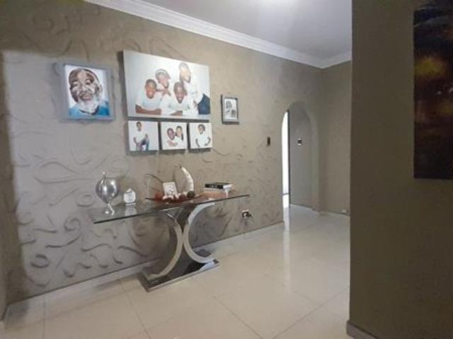 3 Bedroom House in Vanderbijlpark SW
