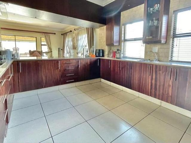 3 Bedroom House in Vanderbijlpark SW