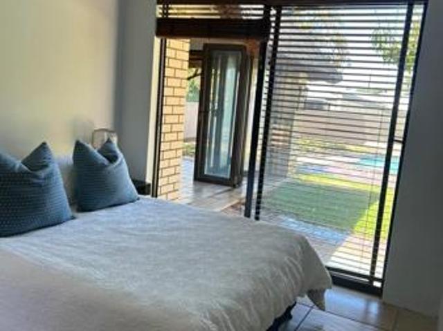 3 Bedroom House in Vanderkloof