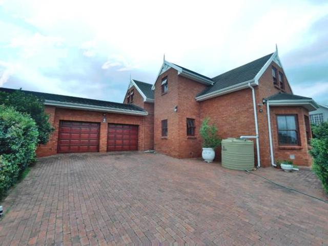 3 Bedroom House in Vanes Estate
