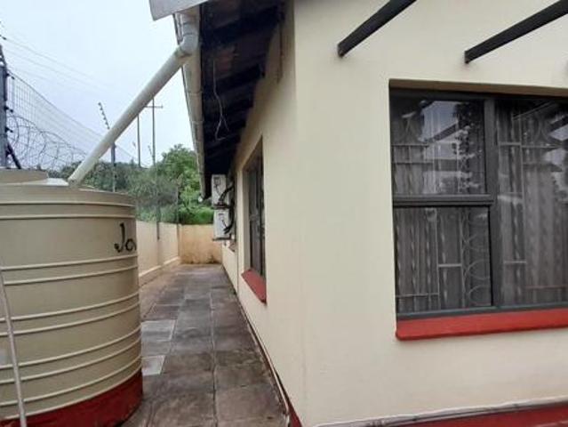 3 Bedroom House in Vanrova Gardens