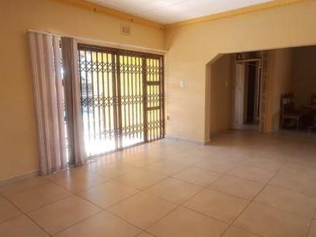 3 Bedroom House in Veld En Vlei