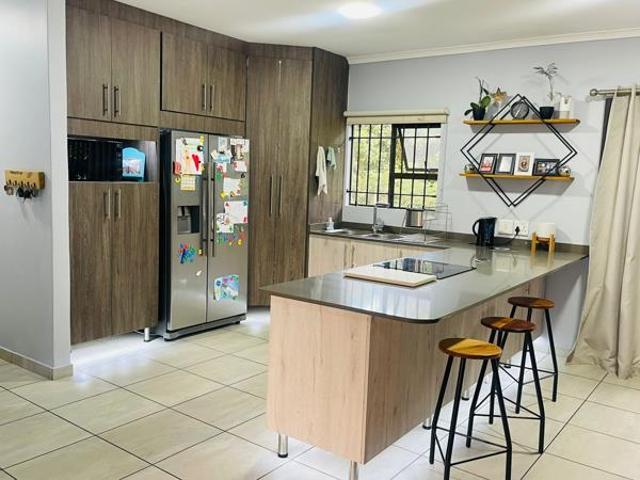 3 Bedroom House in Veld En Vlei