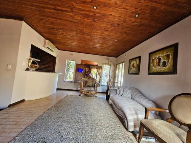 3 Bedroom House in Veld En Vlei