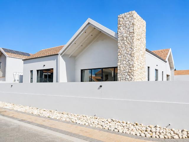 3 Bedroom House in Velddrif