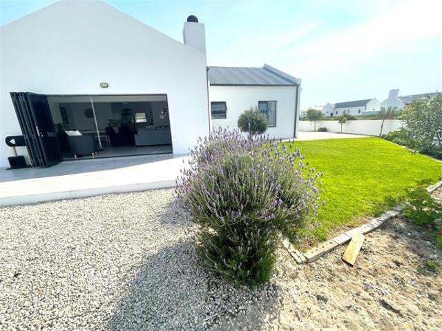 3 Bedroom House in Velddrif
