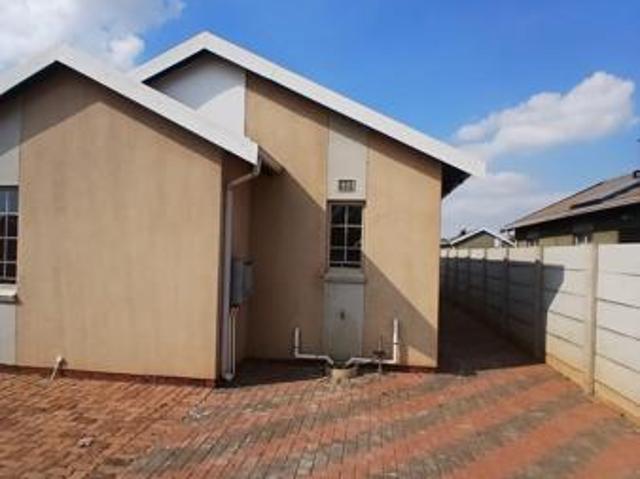 3 Bedroom House in Vereeniging Central