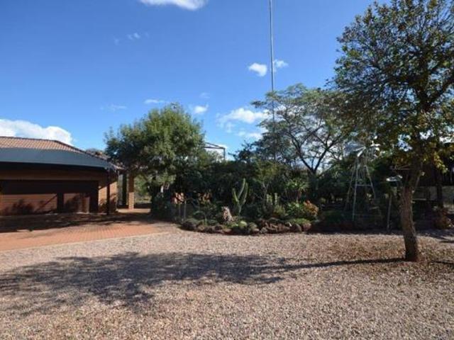 3 Bedroom House in Verloren Estate