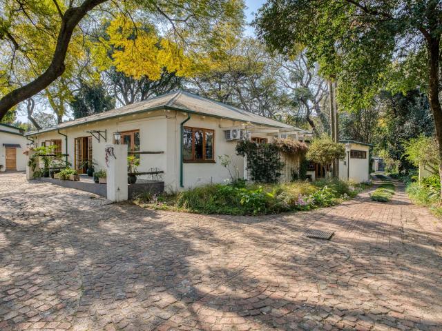3 Bedroom House in Victory Park