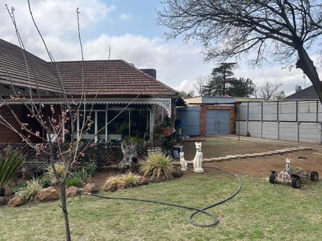 3 Bedroom House in Vierfontein