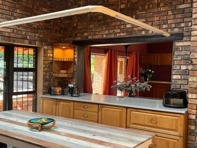 3 Bedroom House in Vincent Heights