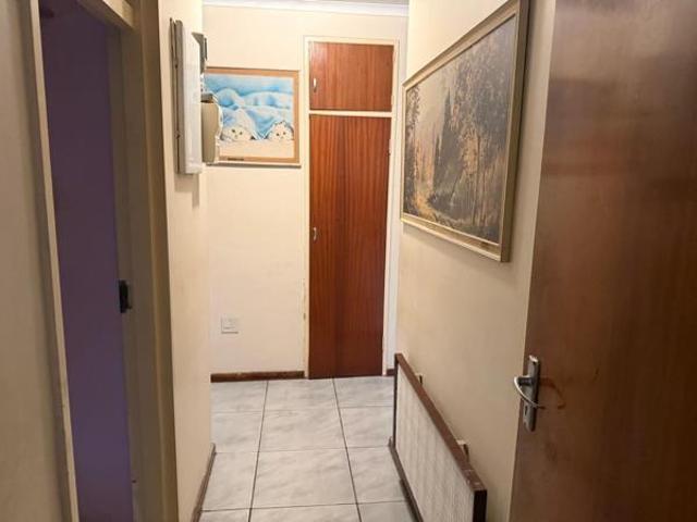 3 Bedroom House in Virginia Central