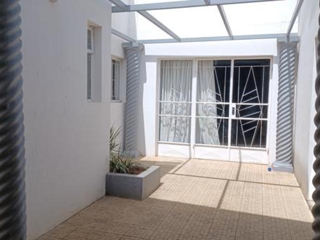 3 Bedroom House in Vryburg