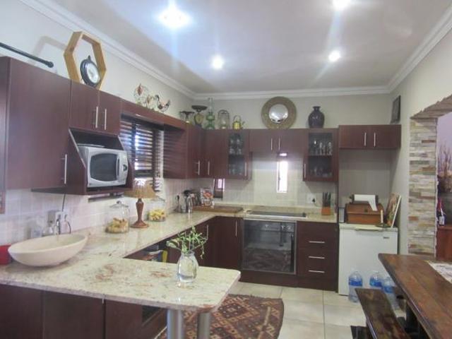 3 Bedroom House in Vryburg