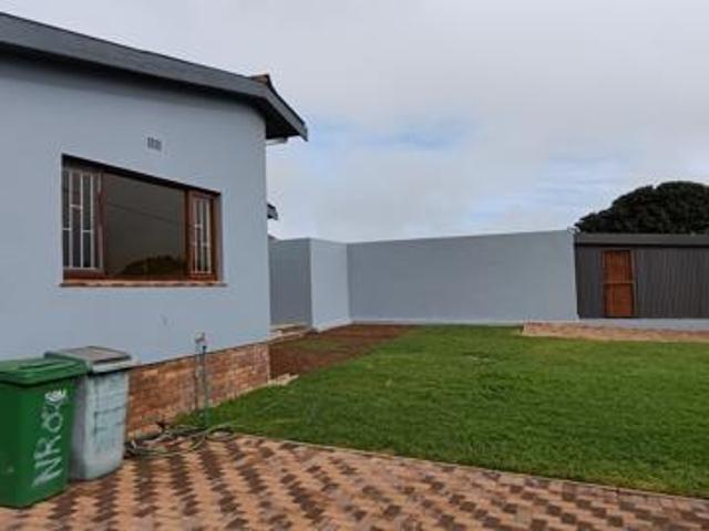 3 Bedroom House in Vredenburg