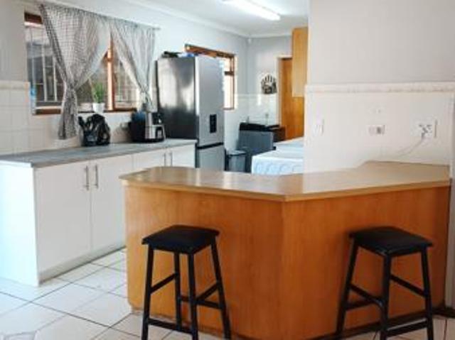 3 Bedroom House in Vredenburg