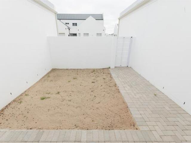 3 Bedroom House in Vredendal