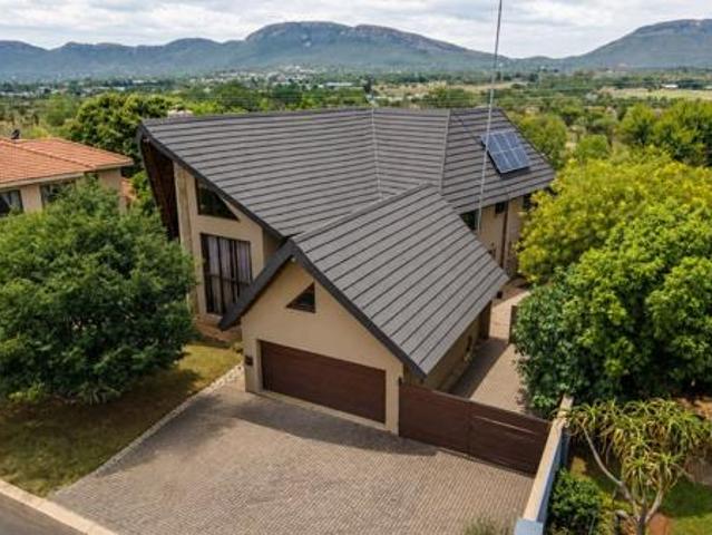 3 Bedroom House in Xanadu Eco Park