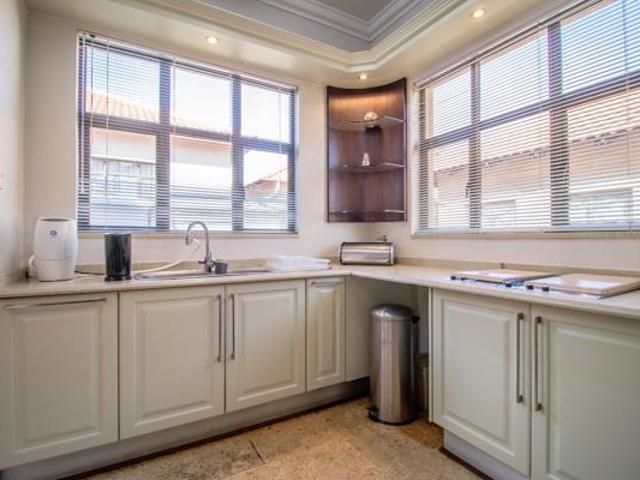 3 Bedroom House in Xanadu