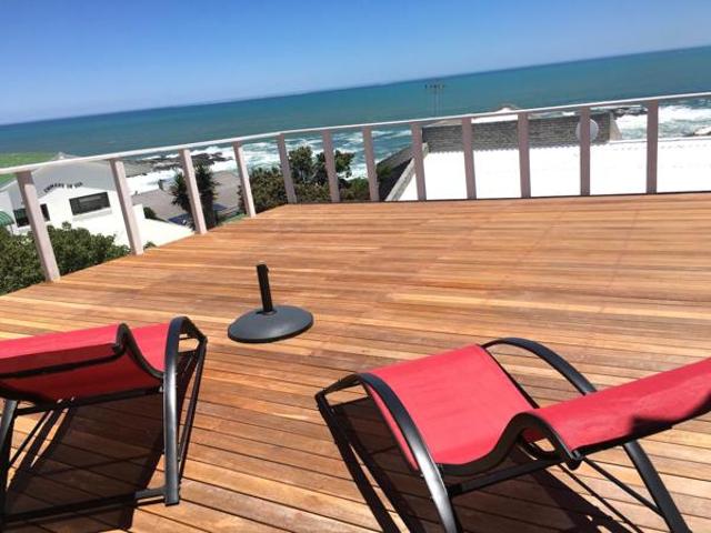3 Bedroom House in Yzerfontein