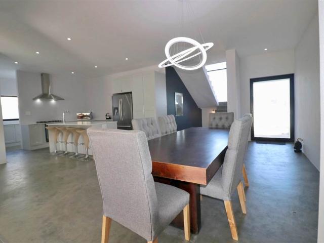 3 Bedroom House in Yzerfontein