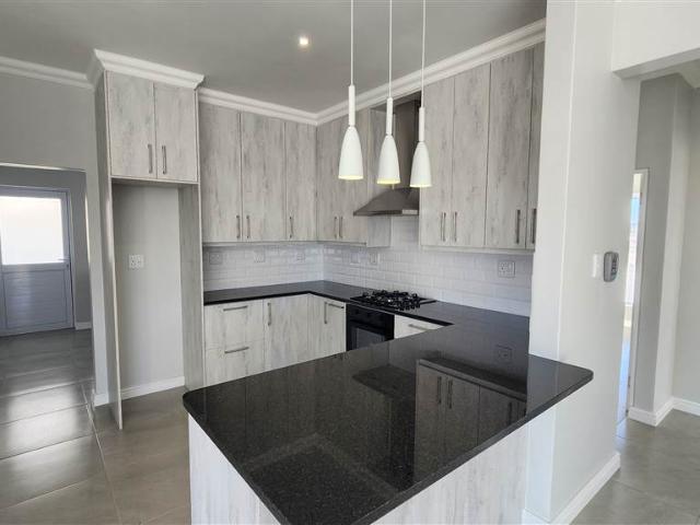 3 Bedroom House in Yzerfontein