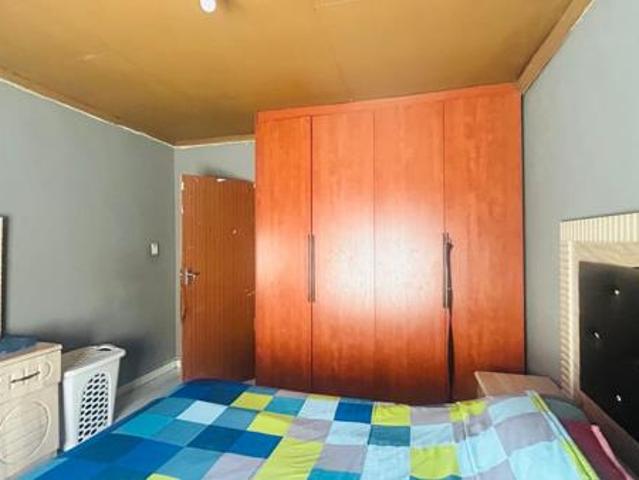 3 Bedroom House in Zamdela