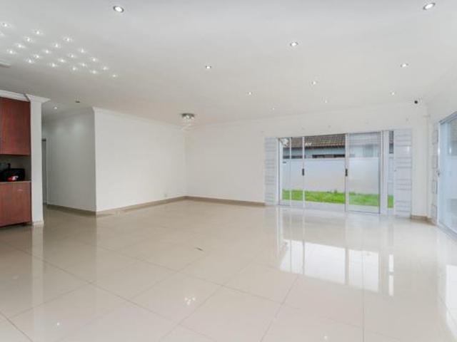3 Bedroom House in Zeekoevlei