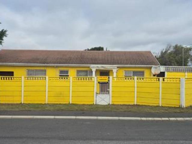 3 Bedroom House in Zeekoevlei
