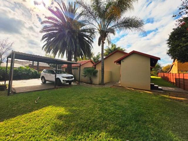 3 Bedroom House in Zwartkop