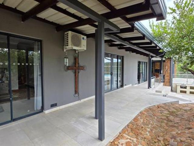 3 Bedroom House in Zwartkloof Private Game Reserve