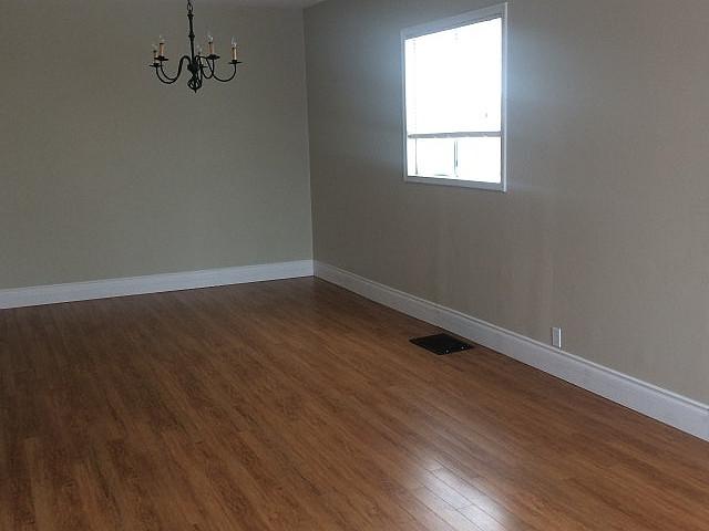 3 Bedroom House On 300 Block Of Ave D South