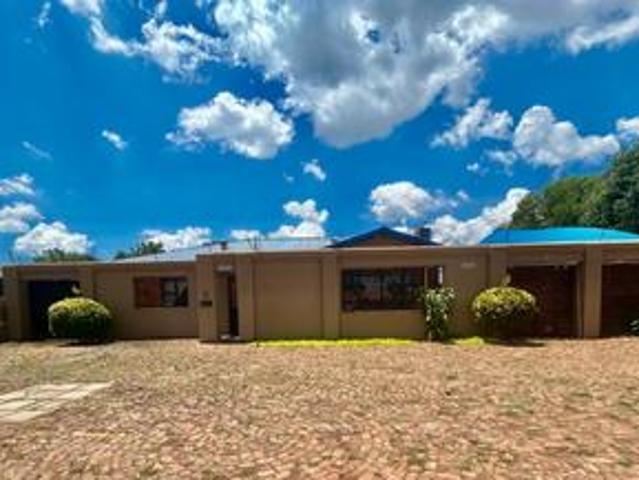 3 bedroom house on the market in van.