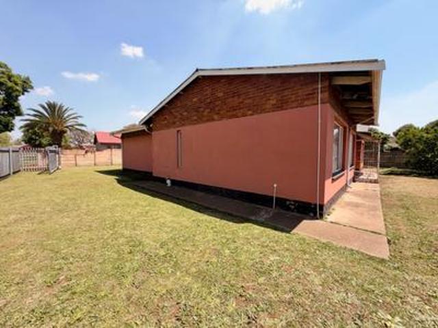 3 bedroom house on the market in van.