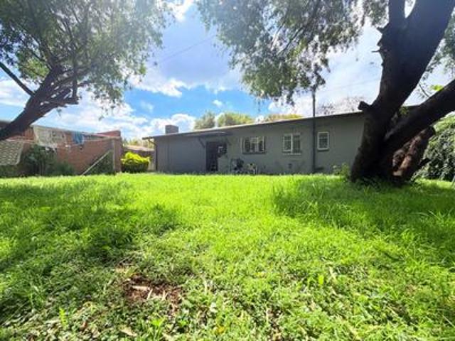 3 bedroom house on the market in van.