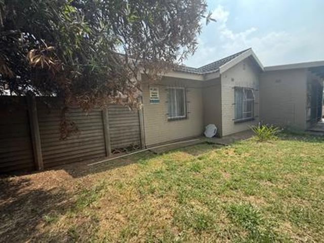 3 bedroom house on the market in van.