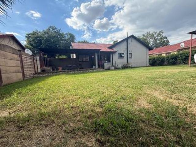 3 bedroom house on the market in van.