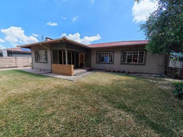 3 bedroom house on the market in van.