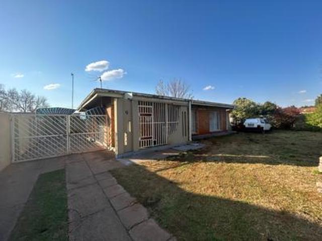 3 bedroom house on the market in van.