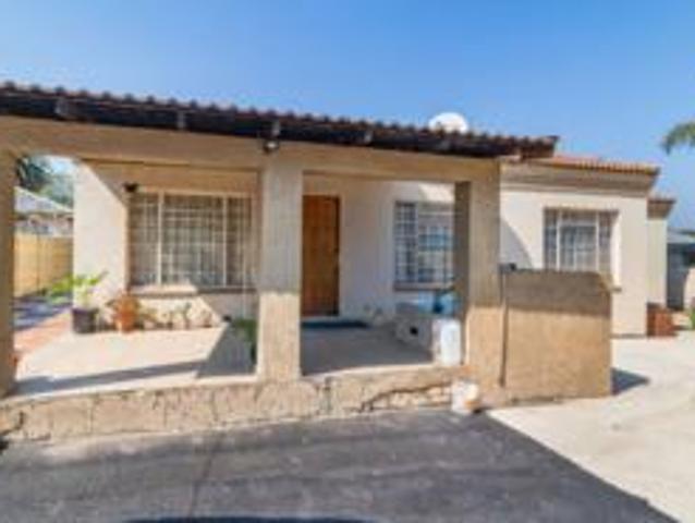 3 bedroom house on the market in kem.