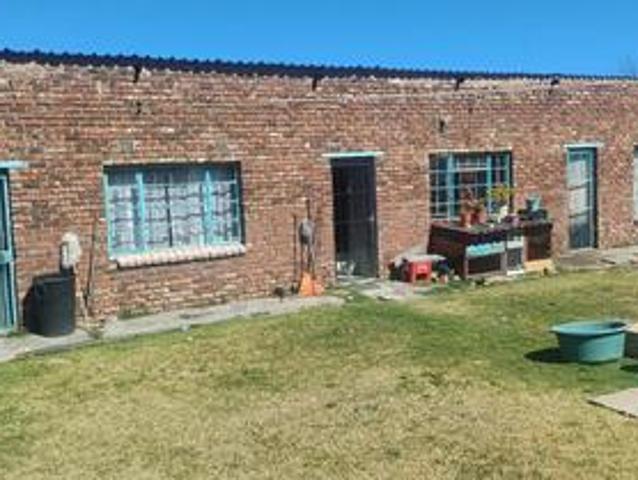 3 bedroom house on the market in ned.